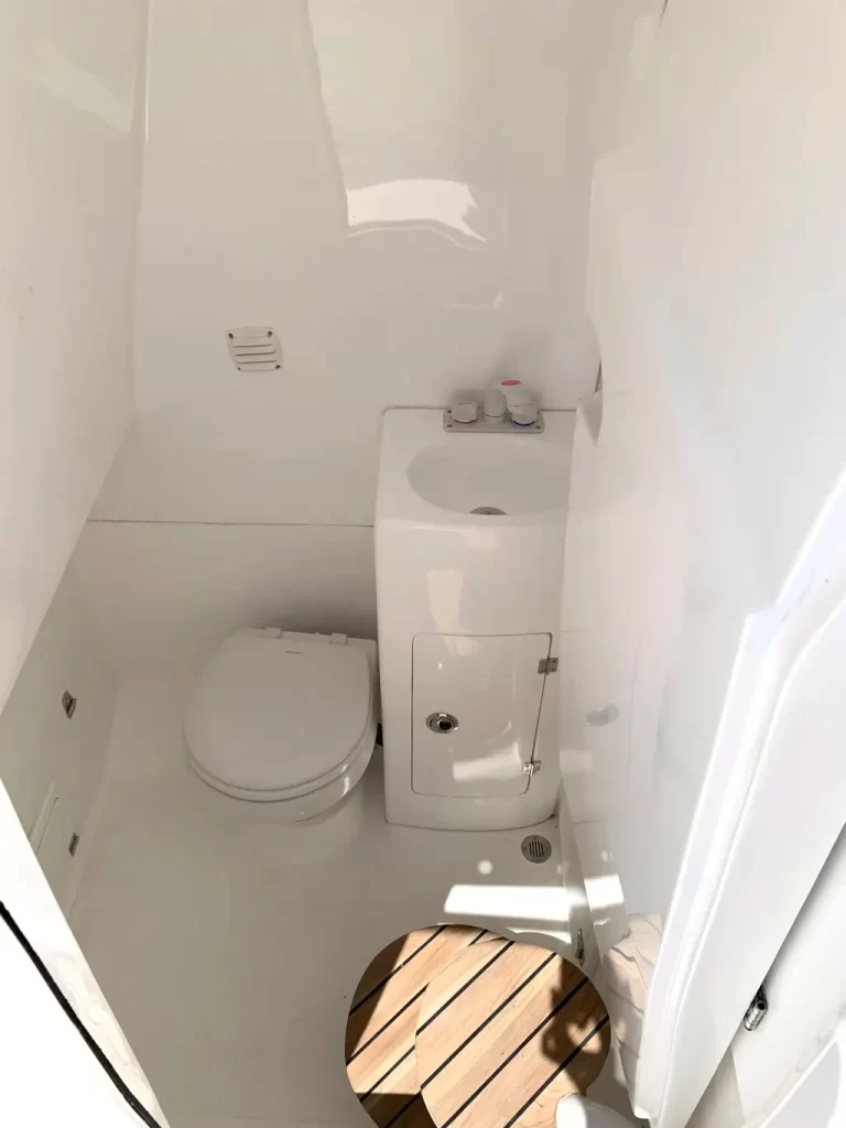 Built - in cabin bathroom